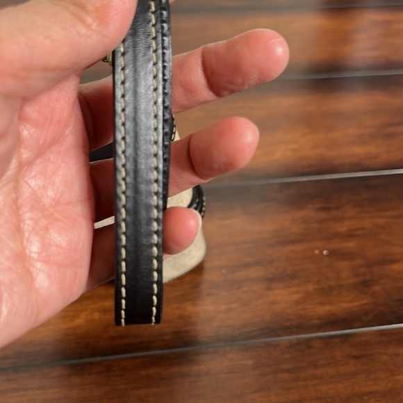 Dooney & Bourke Fabric and Leather Wristlet Clutch Coin Purse Buckle - Picture 8 of 15